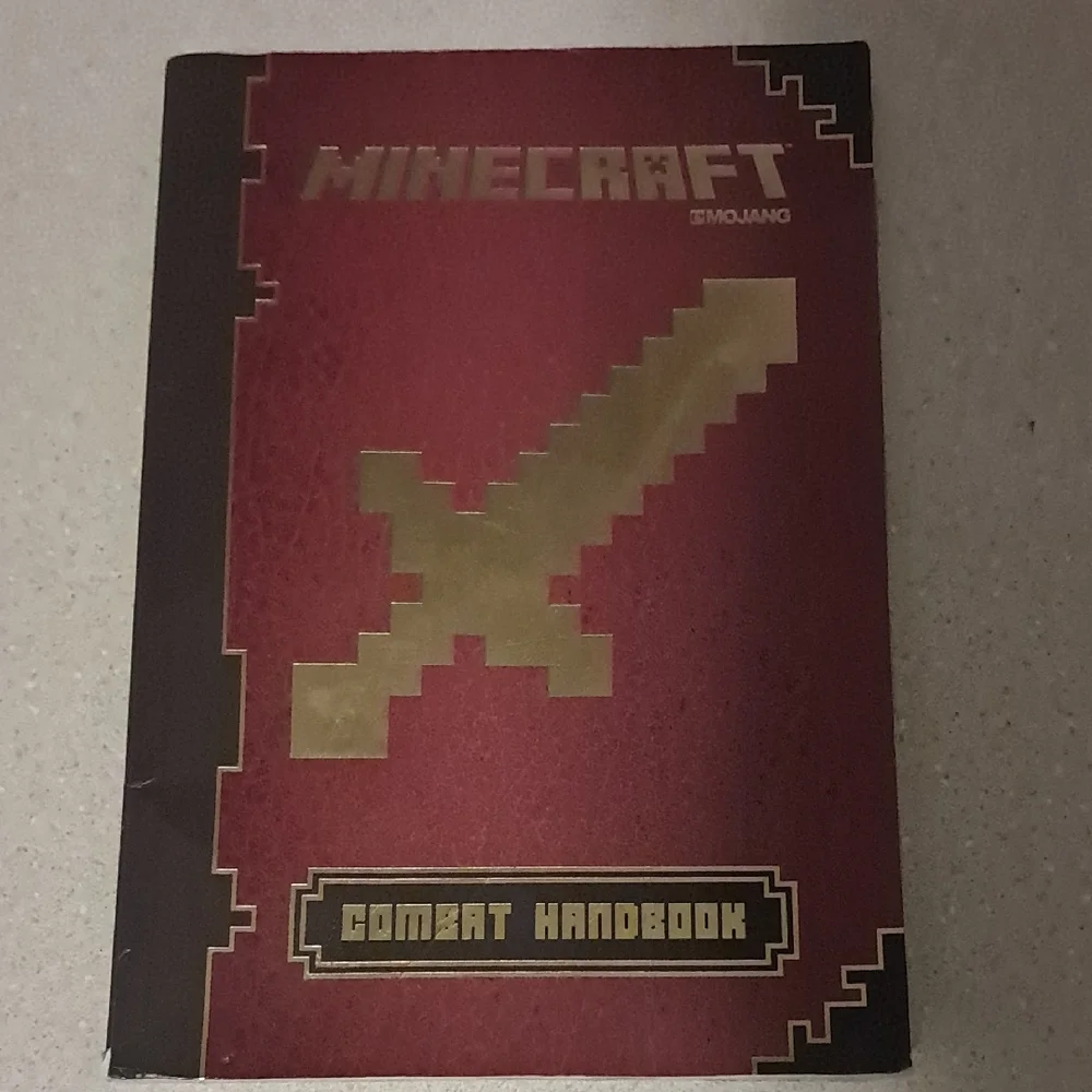 Handbook Box Set - Multicolor - Picture 4 of 6